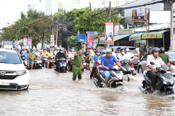 1 Lam 7km Duong Xay Lap 1000 Ti Den Bu 7000 Ti