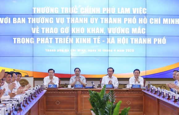 1 Thu Truong Bo Cong An Khong Vi Phat Trien Ma Ha Thap Cac Tieu Chuan Phong Chay Chua Chay