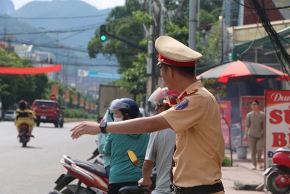 3 Tieng Keu Cuu That Thanh Trong Vu Chay Nha Khien 2 Chau Gai Tu Vong