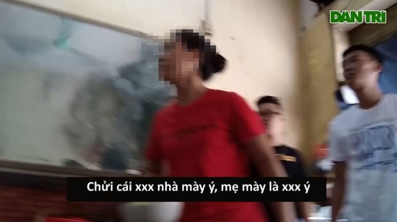 3 Tu Vu Chu Quan Danh Chui Khach O Ha Noi Chap Nhan Nghe Chui De An Ngon