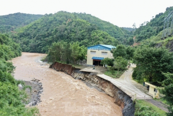 3 2 Nha May Thuy Dien O Dak Nong Bi Sat Lo Do Mua Lon