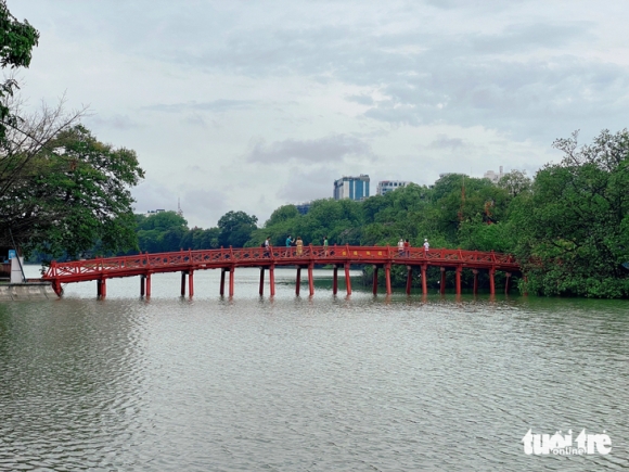 2 Vi Sao Quan Hoan Kiem Thuoc Dien Phai Sap Nhap