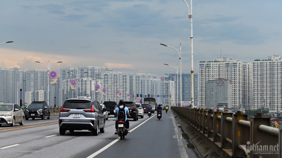 11 Rung Be Tong Ngot Ngat Cua Ha Noi Nhin Tu Ben Kia Song