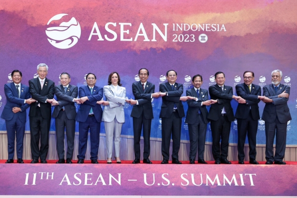 1 My Cam Ket Lau Dai Voi Asean Va Khu Vuc