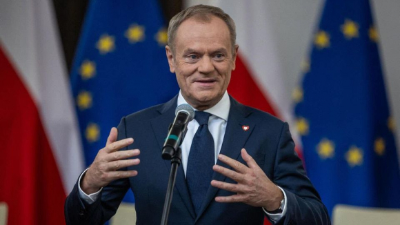 1 Cuu Chu Tich Hoi Dong Chau Au Donald Tusk Nguoi Kien Dinh Ung Ho Ukraine  Tro Thanh Tan Thu Tuong Ba Lan