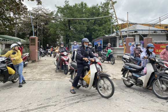 1 Da Nang Nha May Du Kien Cho 1250 Nhan Cong Ngung Viec Yeu Cau Doi Thoai Voi Nguoi Lao Dong