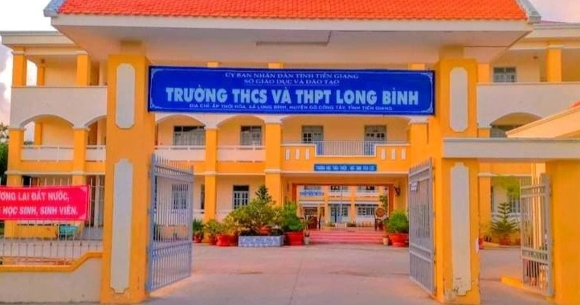 1 Giao Vien Than Truc Tet Khong Cong Vang Mat Bi Tru Diem Thi Dua