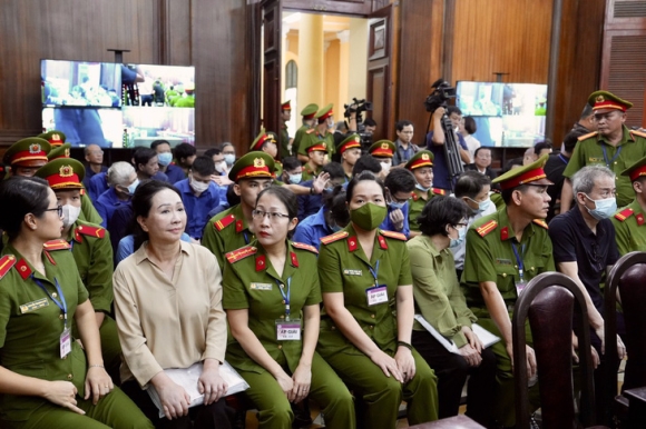 1 Vu Van Thinh Phat Nang Khong Tai San Dam Bao Hang Chuc Lan De Rut Ruot Ngan Hang