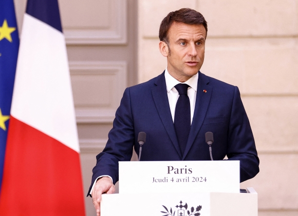 1 Ong Macron Cao Buoc Nga De Doa Phap