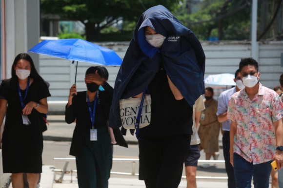 1 El Nino Hay Bien Doi Khi Hau Gay Nang Nong Thieu Dot O Chau A