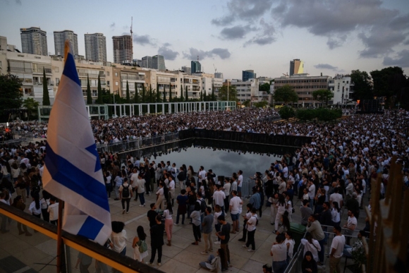 2 Le Quoc Khanh Tram Lang O Israel