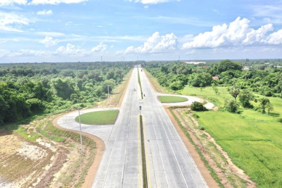 4 Campuchia Doi Ten Duong O Phnom Penh Thanh Dai Lo Tap Can Binh