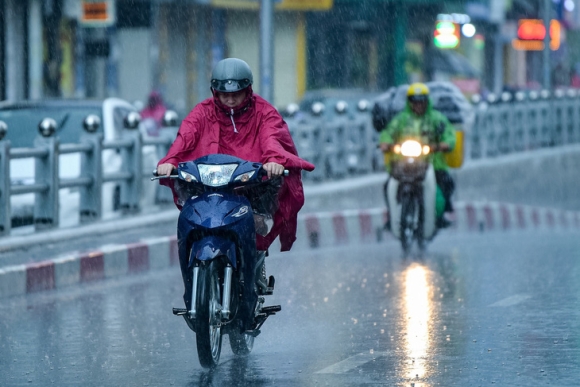 1 May Dong Lai Keo Ve Ha Noi Lo Lang Mua To Va Set