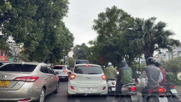 6 Mua Nha Tram Trieum2 Ven Do Tron Khoi Bui Nguoi Ha Noi Am Anh Tac Duong