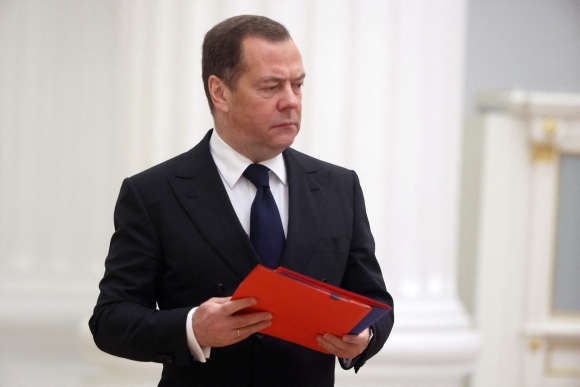 1 Ong Medvedev Muon Nga Dua Quan Toi Kiev Ukraine Noi Ve Viec Gianh Lai Crum