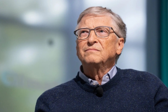 1 Ti Phu Bill Gates Am Tham Quyen Gop 50 Trieu Usd Ung Ho Ba Harris