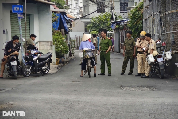 1 Vo Chong Tre Ngat Khoi Tu Vong Trong Vu Chay Nha Tro O Tphcm