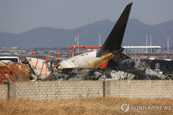 1 Vu Tai Nan May Bay Jeju Air Nguyen Nhan Co The Do Thoi Tiet Xau Va Va Phai Chim