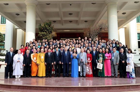 1 Kieu Bao Mong Muon Dong Gop Trong Ky Nguyen Vuon Minh Cua Dan Toc