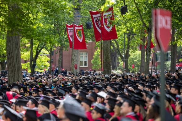 1 Tot Nghiep Thac Si Harvard Van Kho Kiem Viec