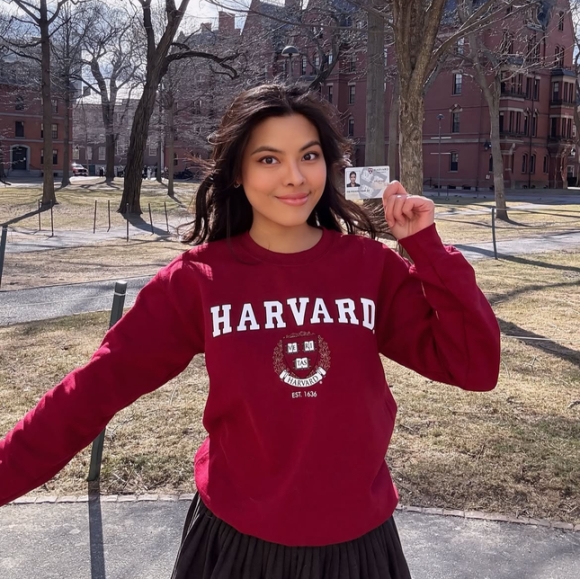 1 A Hau Le Phuong Thao Bi To Map Mo Chuyen Hoc O Dai Hoc Harvard