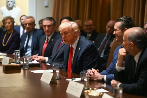1 Dau Hieu Long Leo Trong Bo May Cua Chinh Quyen Ong Trump