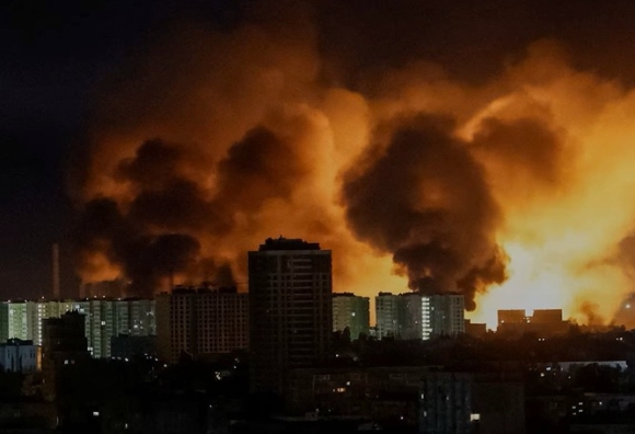 3 My Im Lang Giua Luc Kyiv Chim Trong Khoi Lua Tan Bao Cua Nga