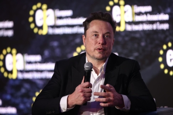 1 Elon Musk Kich Hoat He Thong Starlink Tai Iran