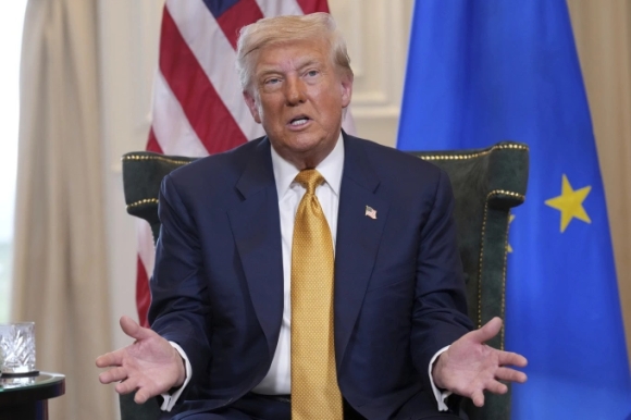 1 Ong Trump Cang Thang Campuchia   Thai Lan De Giai Quyet