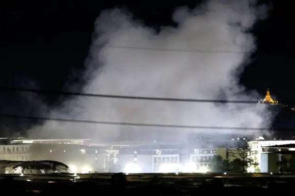 2 Myanmar Triet Pha O Lua Dao Hang Tram Nguoi Viet Thao Chay Sang Thai Lan