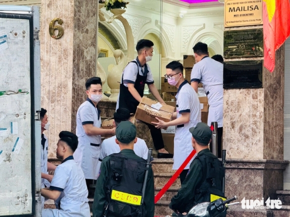 2 Khoi To Vo Chong Giam Doc Cong Ty Tnhh Tham My Vien Mailisa