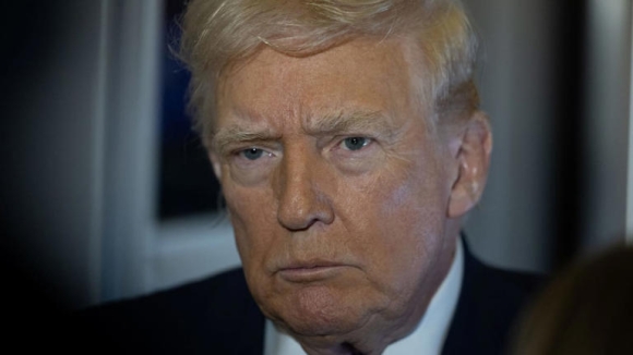 1 Trump Va Putin Bi Mat Dam Phan Chau Au Bi Bien Thanh Ke Ngay Tho