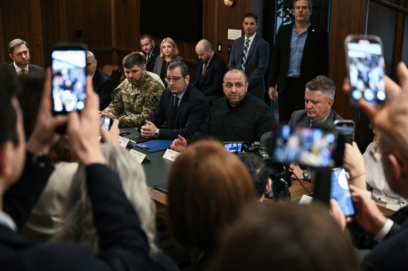 2 Ukraine Kien Dinh Lap Truong Chu Quyen Sau Cuoc Dam Phan Cang Thang Voi My Tai Florida