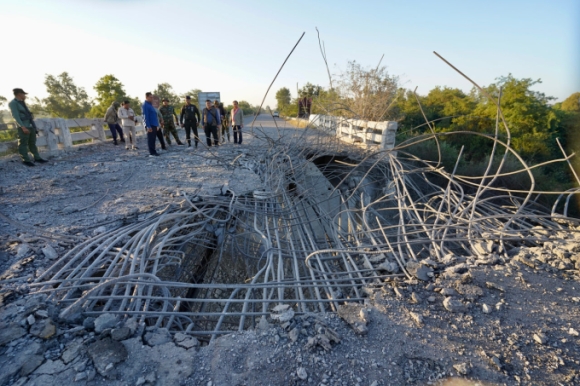 1 Campuchia Cao Buoc F 16 Thai Lan Pha Huy Cau Huyet Mach