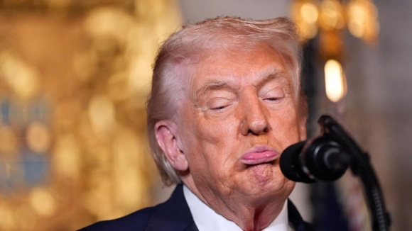 1 Trump Bi Boc Me Tau Cua My Da Co Mat Tai Greenland Tu 300 Nam Truoc Khi Ma Nuoc My Chua Ton Tai