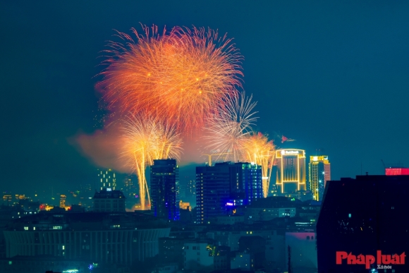 1 Ha Noi To Chuc 6 Tran Dia Ban Phao Hoa Dip Tet Duong Lich Nam 2026