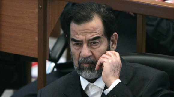7 Nhung Giay Phut Cuoi Cung Cua Saddam Hussein Truoc Khi Buoc Len Gia Treo Co