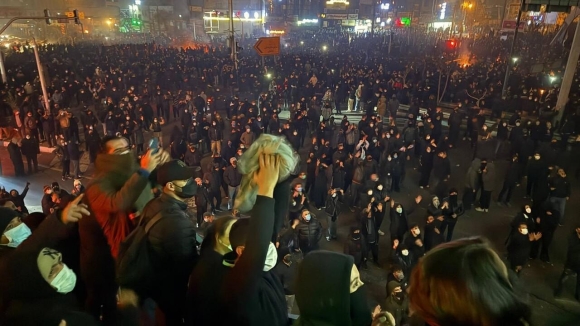 Làn sóng biểu tình tại Iran gây áp lực lớn lên chính quyền Tehran