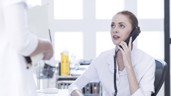 Bác sĩ gia đình tại Đức phản đối bãi bỏ hình thức xin nghỉ ốm qua điện thoại