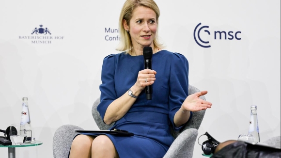 Nga không còn là siêu cường nữa và khác xa với những ảo tưởng về sức mạnh của Moscow