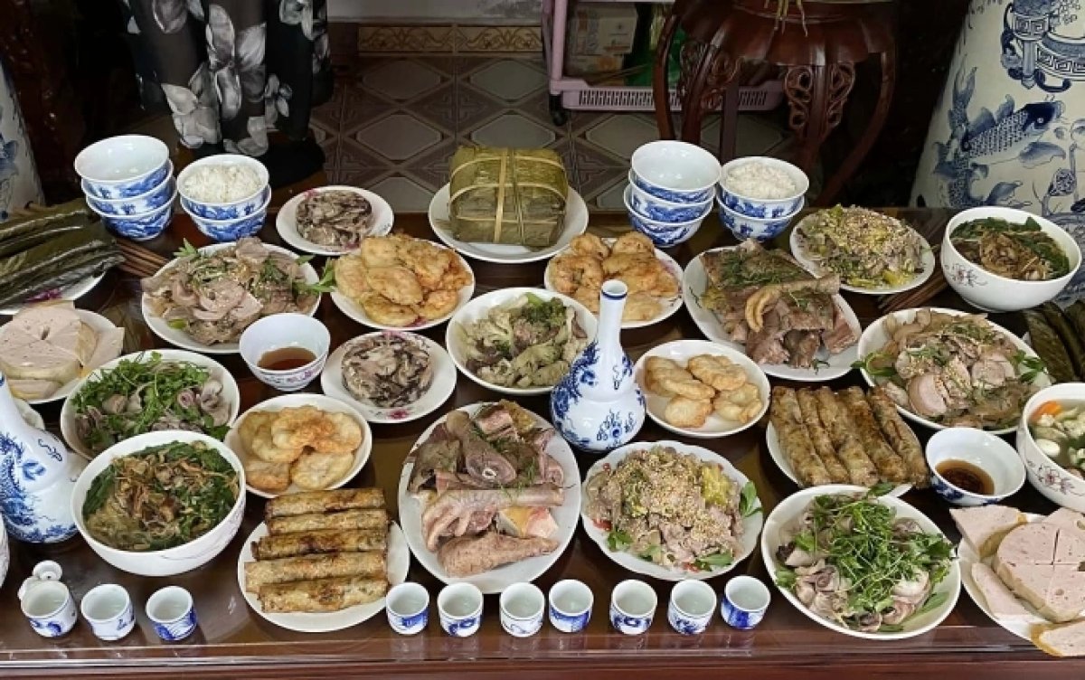 1 Nhap Vien Vi Co Tet Ham Di Nau Lai