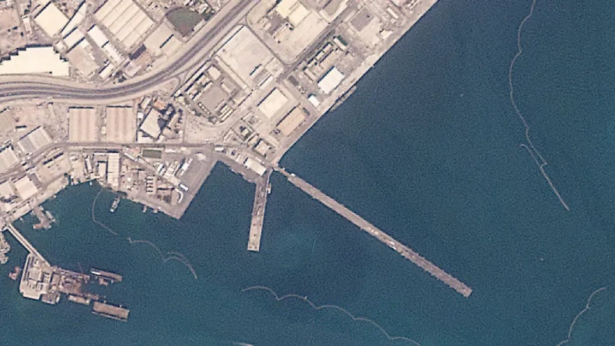 Đáp trả cuộc tấn công phủ đầu, Iran nã tên lửa vào các căn cứ Mỹ tại vùng Vịnh