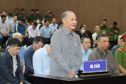 Chùm ảnh cựu thứ trưởng và 20 người ra tòa vụ doanh nghiệp hối lộ 40 tỉ