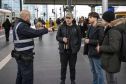 Berlin cấm uống rượu bia tại ga Ostbahnhof và Zoologischer Garten