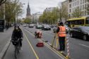 Berlin gây tranh cãi với kế hoạch loại bỏ hàng trăm km làn đường xe đạp