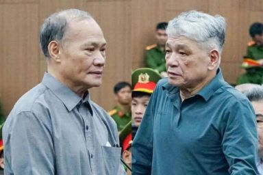 40 tỉ hối lộ cựu quan chức Bộ Nông nghiệp: Giám đốc lấy tiền từ đâu?