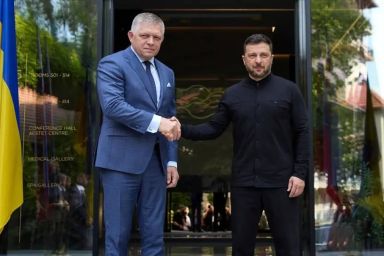 Slovakia dọa chặn lệnh trừng phạt Nga nếu nguồn cung dầu không được khôi phục