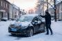 Mùa đông ở Đức: Nghĩa vụ dọn tuyết trên ô tô và các quy định pháp luật cần biết