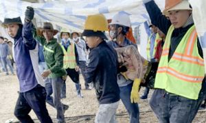 Vụ sập tường ở Bình Định: Tổng cộng 11 người bị vùi lấp