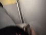 Lao động Việt mang sầu riêng lên metro ở Nhật, người bịt mũi người bỏ đi